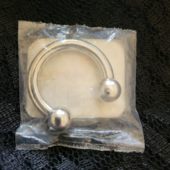Other - Stainless Steel Circular Barbell 6g 3/4"